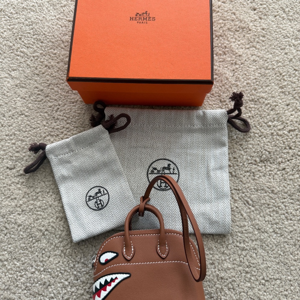 Hermès Mini Bolide Shark Bag Charm Black and White Swift Palladium Hardware  NIB - Picture 8 of 16